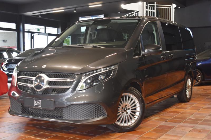 Mercedes-Benz V 220
