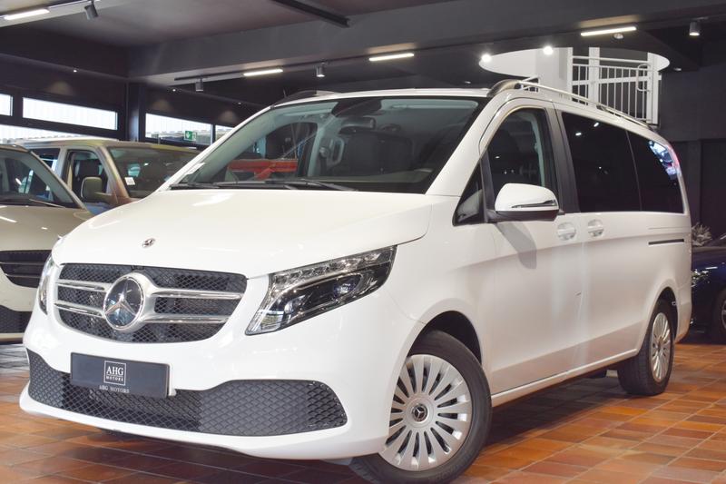 Mercedes-Benz V 220