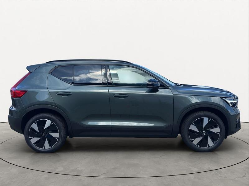 Volvo EX40