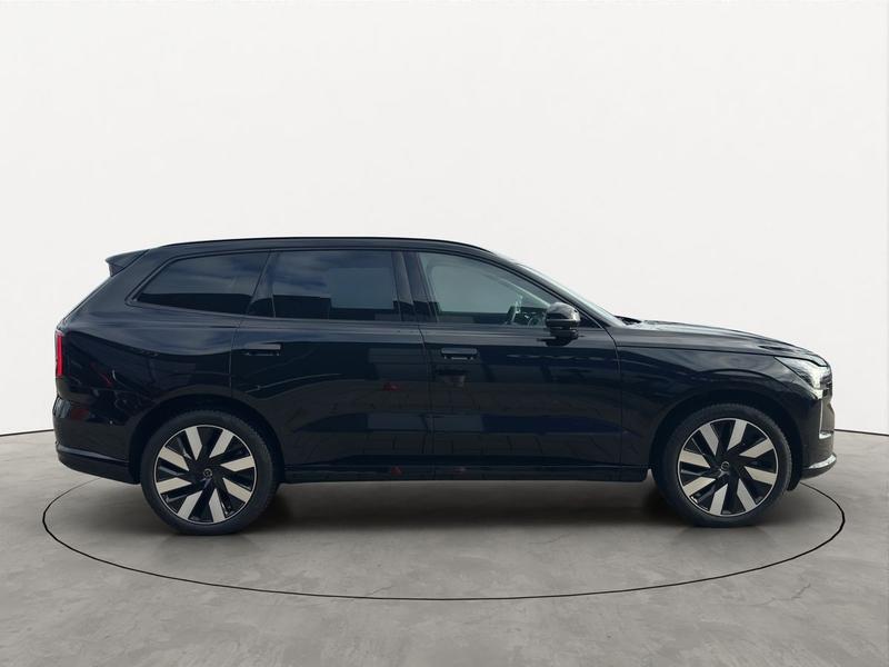 Volvo EX90