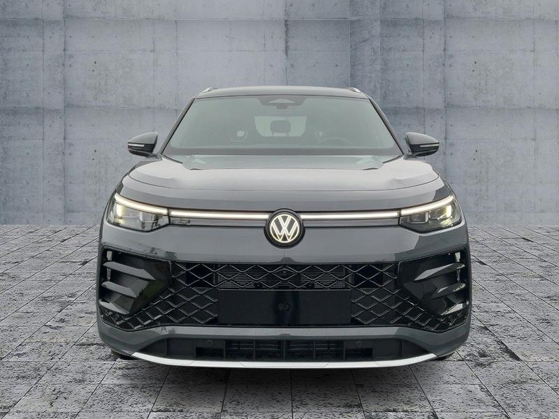 VW Tayron