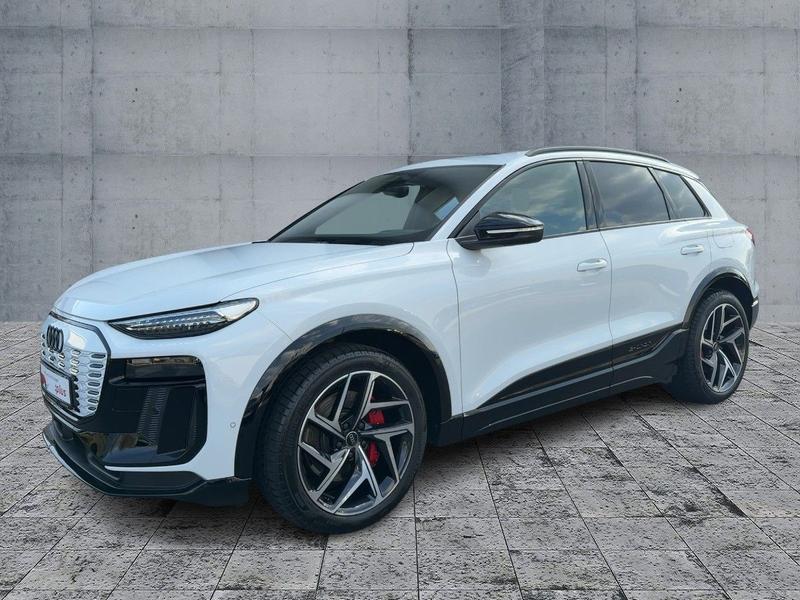 Audi SQ6 SUV e-tron