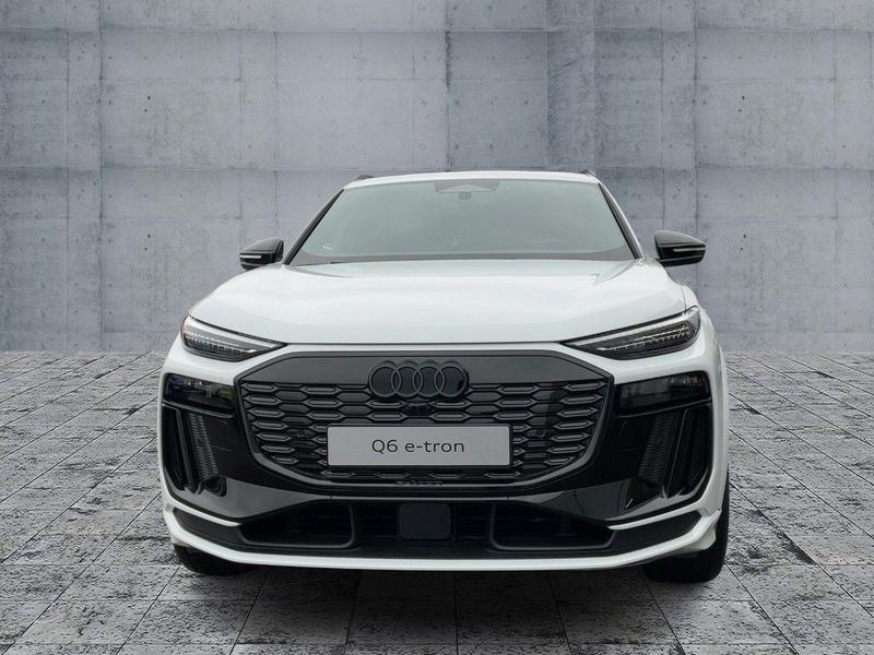 Audi Q6