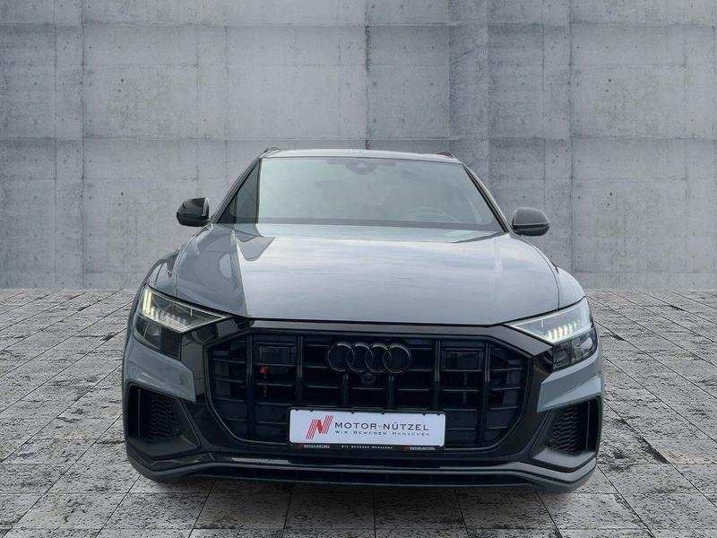 Audi SQ8