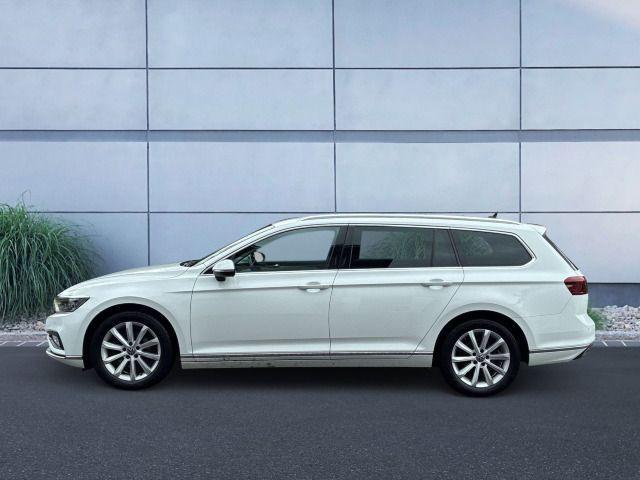 VW Passat Variant