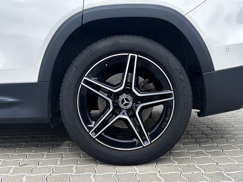 Mercedes-Benz GLB 250
