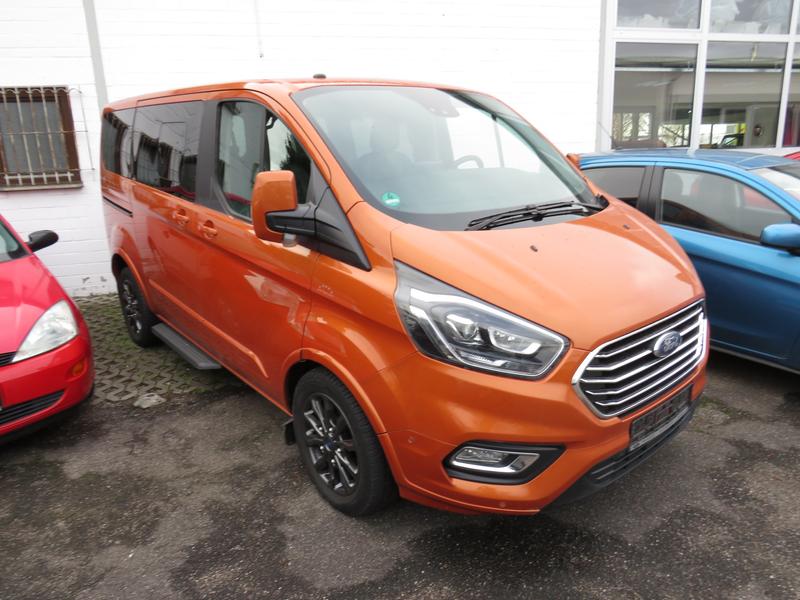 Ford Tourneo Custom