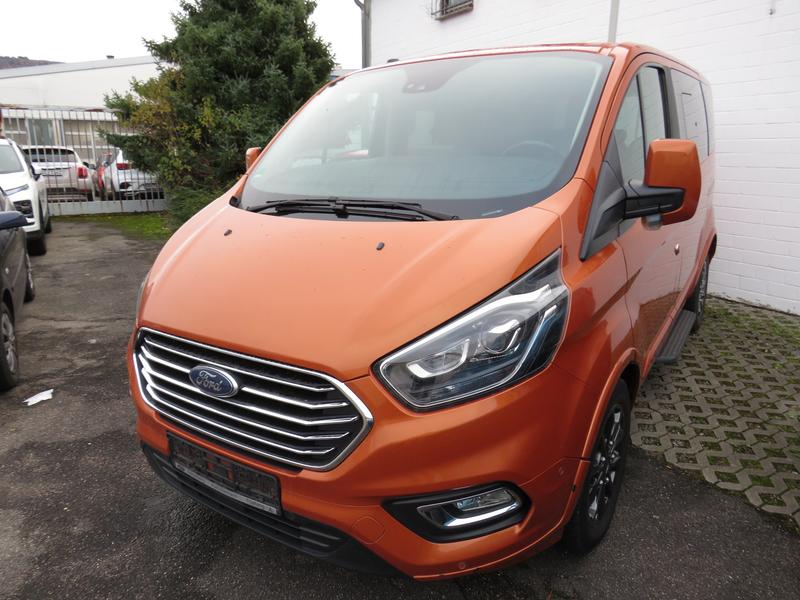 Ford Tourneo Custom