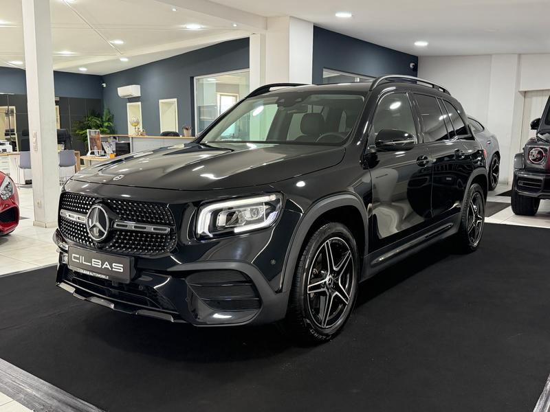 Mercedes-Benz GLB 200