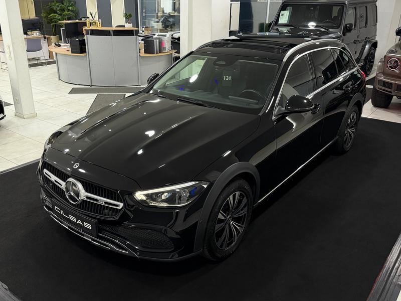 Mercedes-Benz C 220