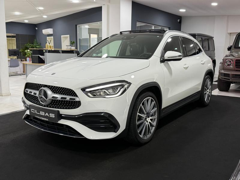 Mercedes-Benz GLA 200