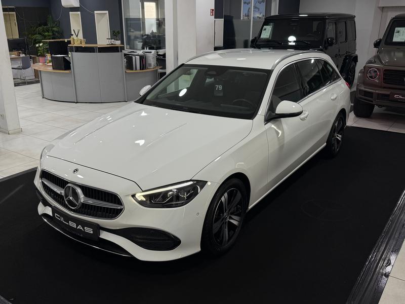 Mercedes-Benz C 220