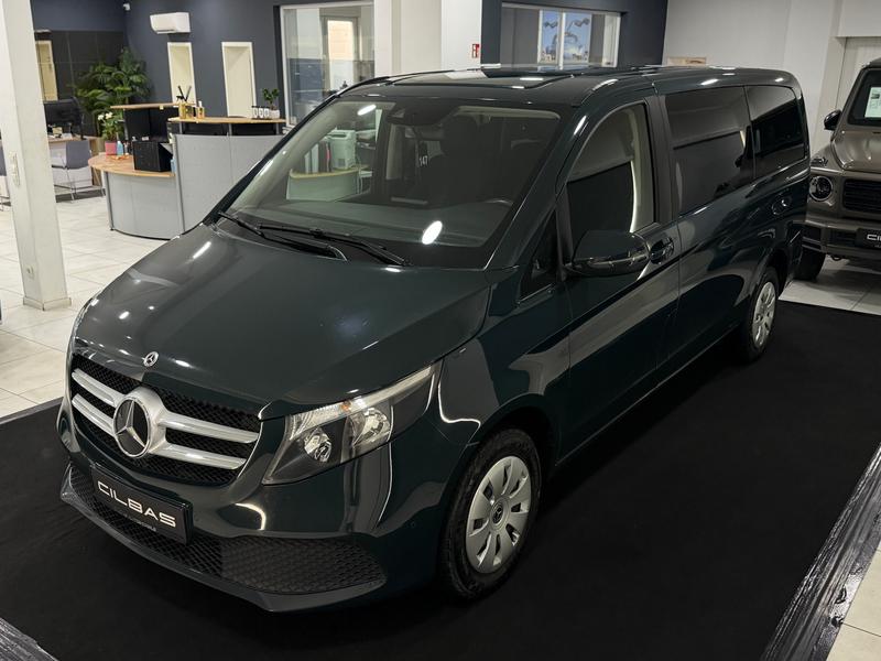 Mercedes-Benz V 220