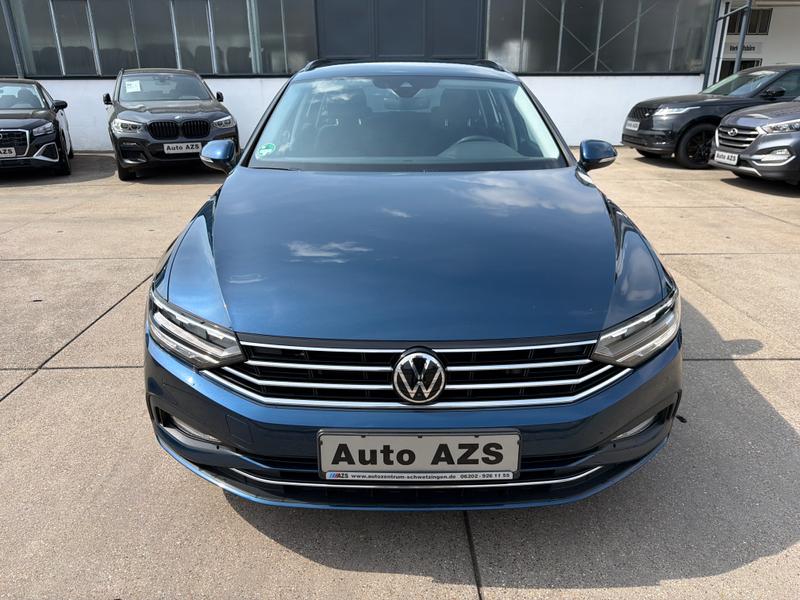 VW Passat Variant