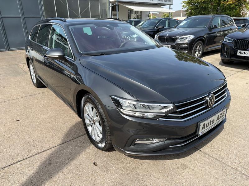 VW Passat Variant