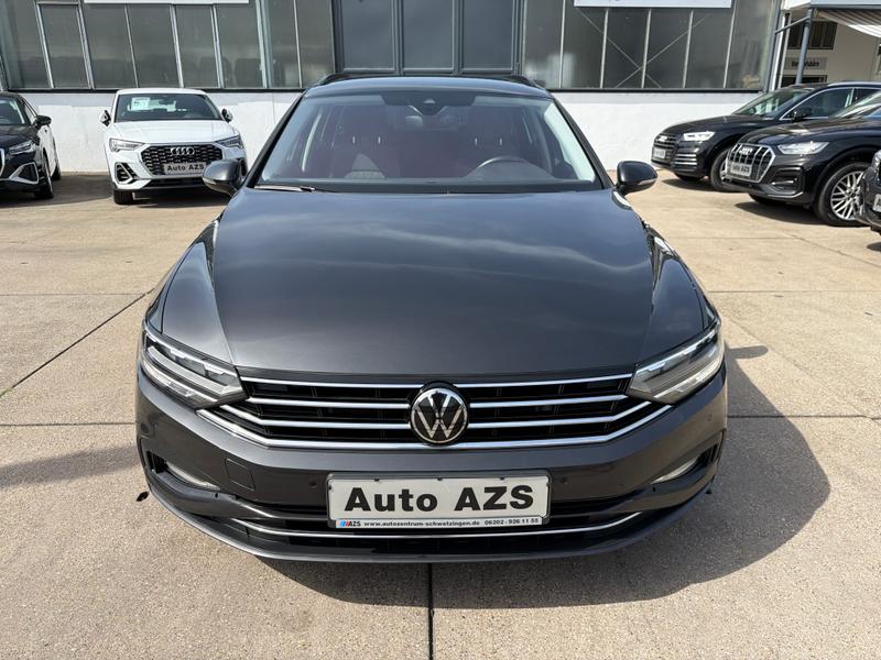 VW Passat Variant