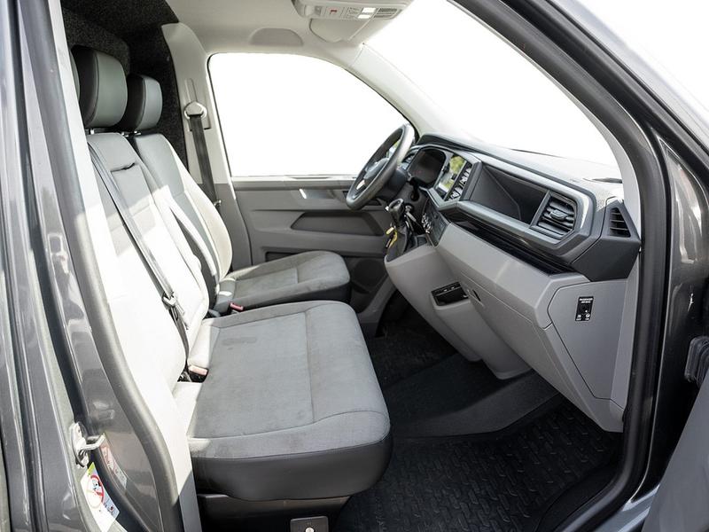 VW T6.1 Transporter