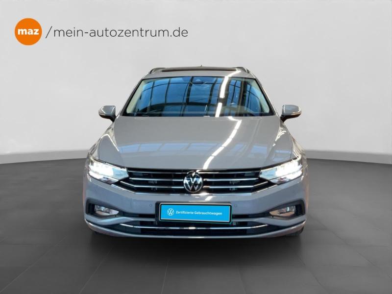 VW Passat Variant