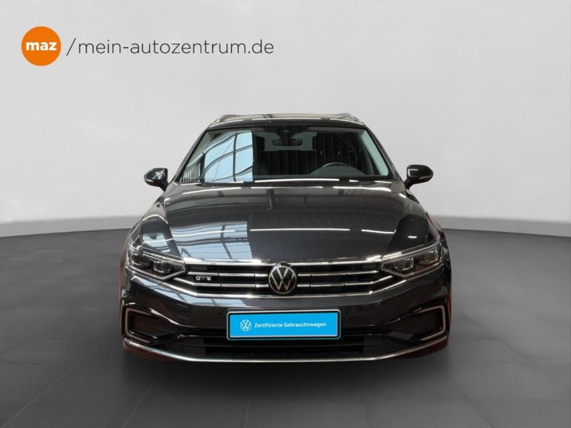 VW Passat Variant