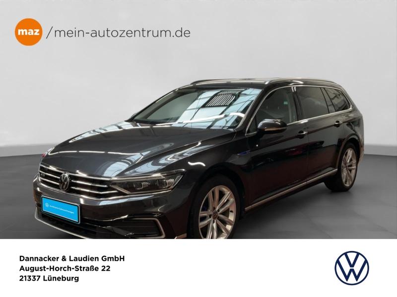 VW Passat Variant