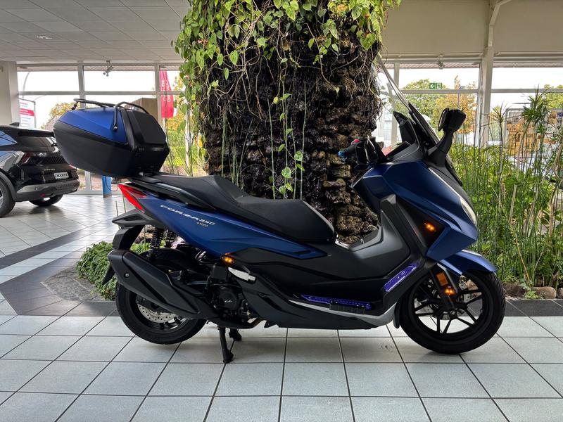 Honda Forza 350