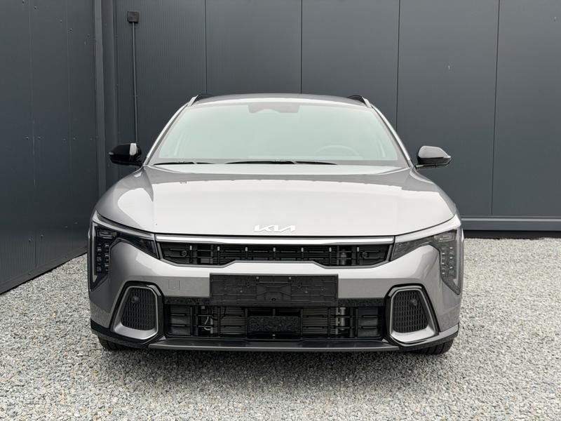 Kia K4