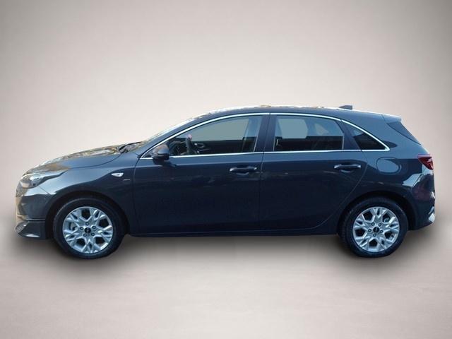 Kia Andere