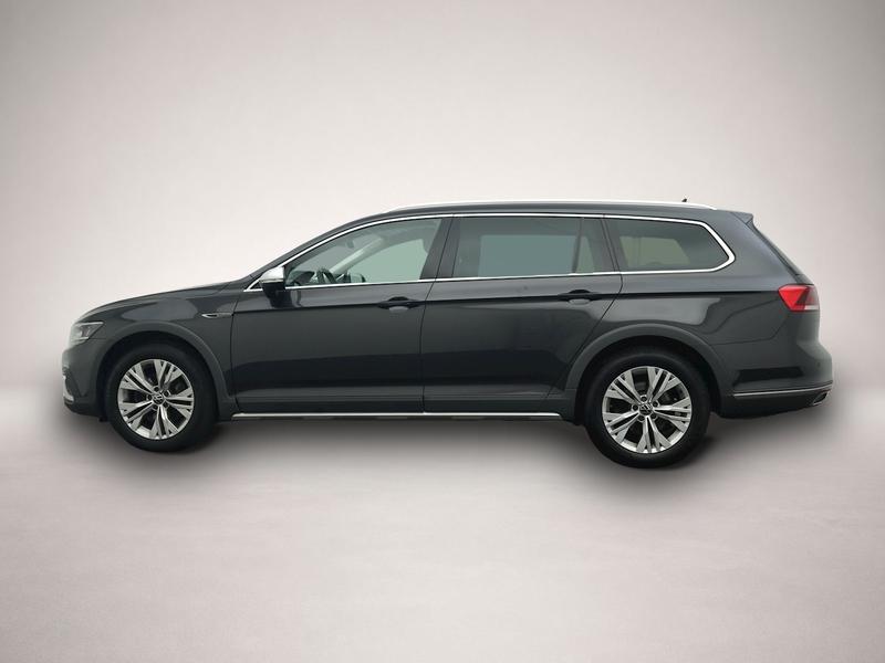 VW Passat Variant