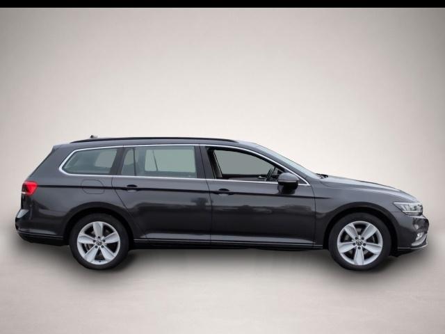 VW Passat Variant
