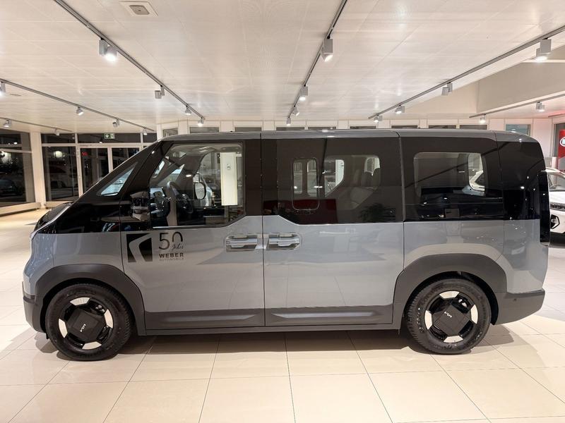 Kia PV5 Passenger