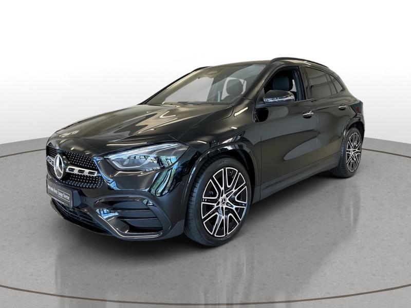 Mercedes-Benz GLA 220