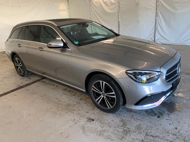 Mercedes-Benz E 220