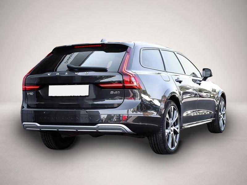 Volvo V90 Cross Country