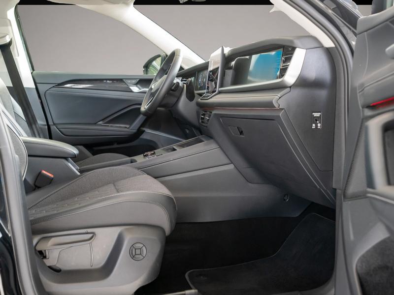 VW Tayron