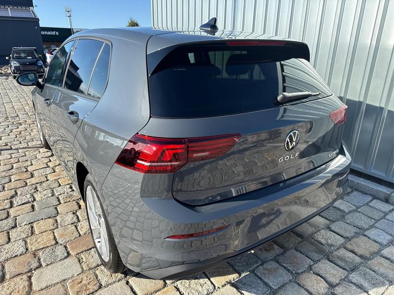 VW Golf